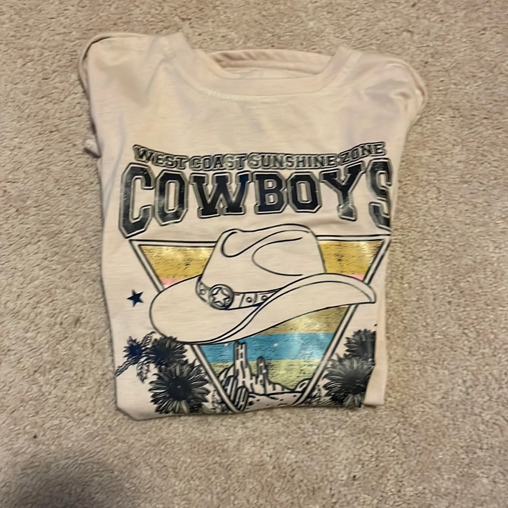 Graphic tee,cowboy on front
